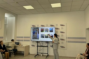 Состоялся первый выпуск в женской политической школе 